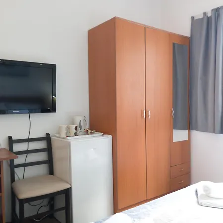 Kiara - Self Check In Vendégház 3*