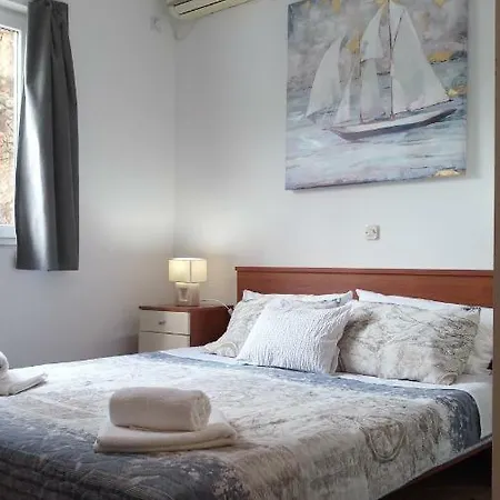 Kiara - Self Check In Vendégház